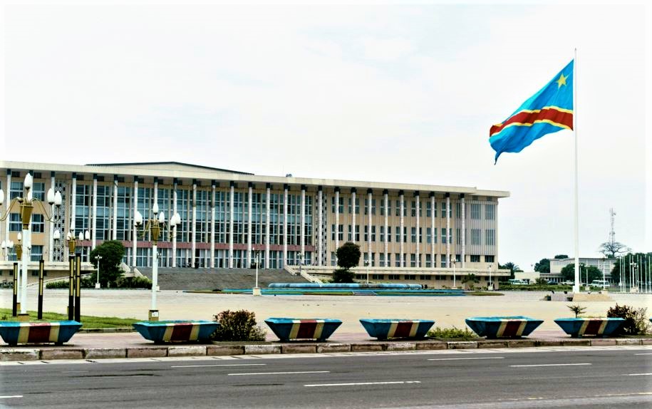 RDC : le Parlement a dépensé 1,1 milliards de USD en...