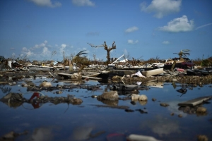Dorian : début des évacuations aux Bahamas, bilan d’au moins 43 morts