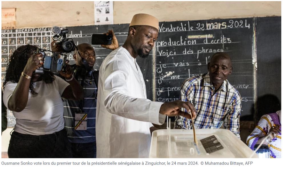 Au Sénégal, le nouveau président Faye nomme Ousmane...