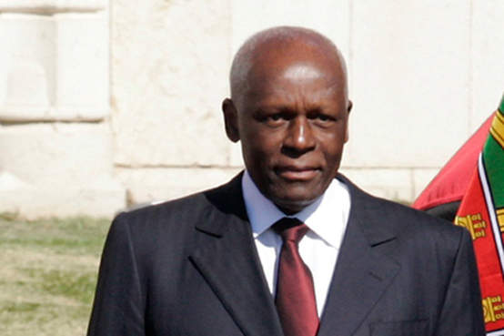 Angola : l'ex-président dos Santos dans un état de...