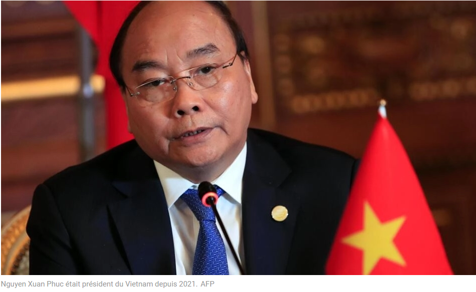 Le président du Vietnam, Nguyen Xuan Phuc, démissionne