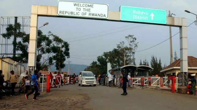 Le Rwanda rouvre sa frontière avec l'Ouganda, fermée...